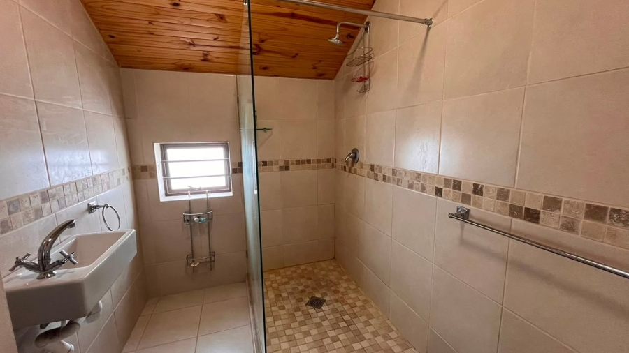 4 Bedroom Property for Sale in Kleinmond Western Cape